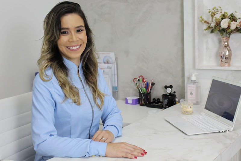 Dra Jessica Lopes Loddo