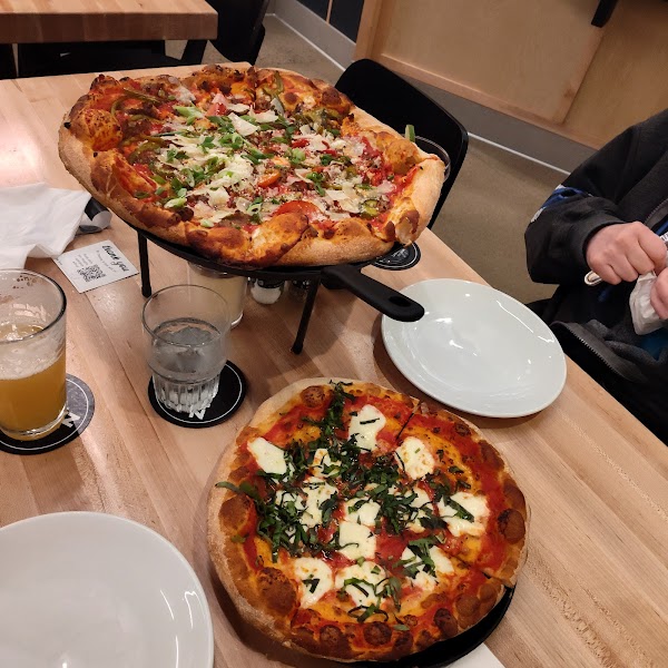 Photo of Mootz Pizzeria + Bar