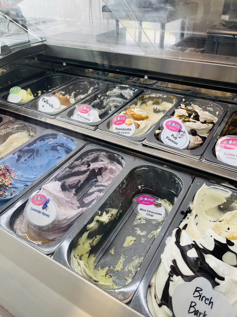 Pugnuts Ice Cream Shop photo 3