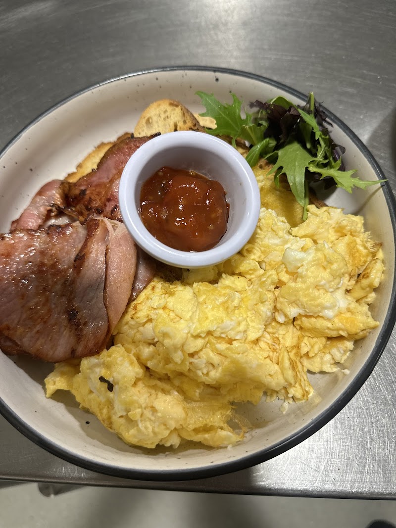 Eden Kitchen & Bar photo 8