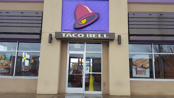 TACO BELL #34673 exterior
