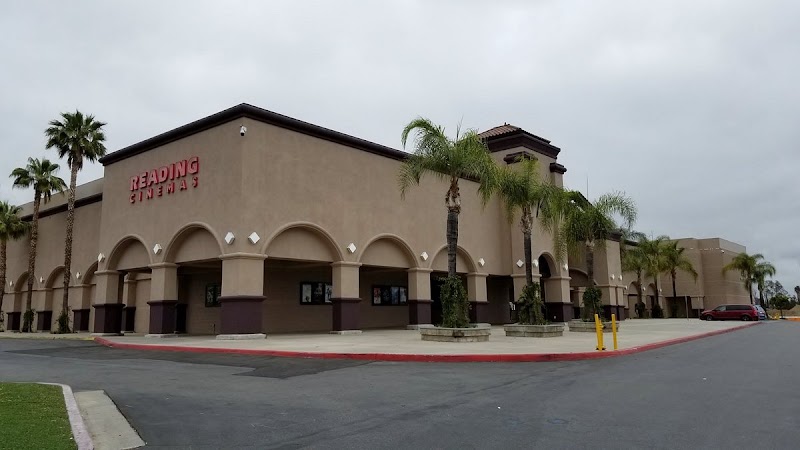 Reading Cinemas at Cal Oaks Plaza with TITAN LUXE photo 3