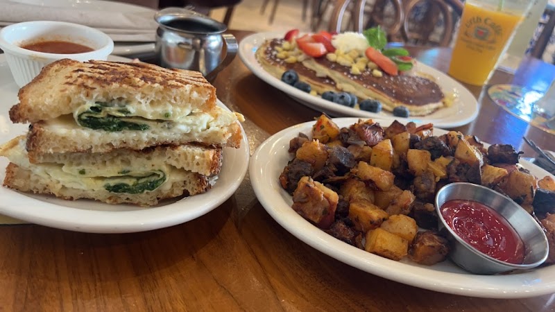Urth Caffe Orange photo 3