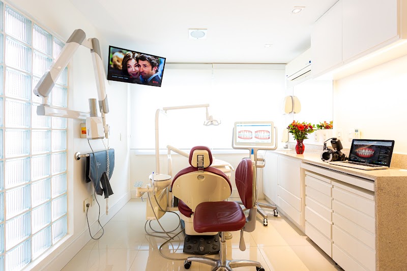 Migliore Odontologia | Dra. Renata Kochenborger | Ortodontia e Odontologia do Sono em Porto Alegre - foto 2