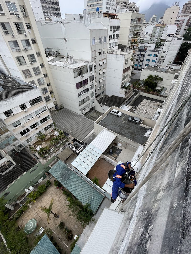 Dra. Teresa E.C. de Miranda - foto 2