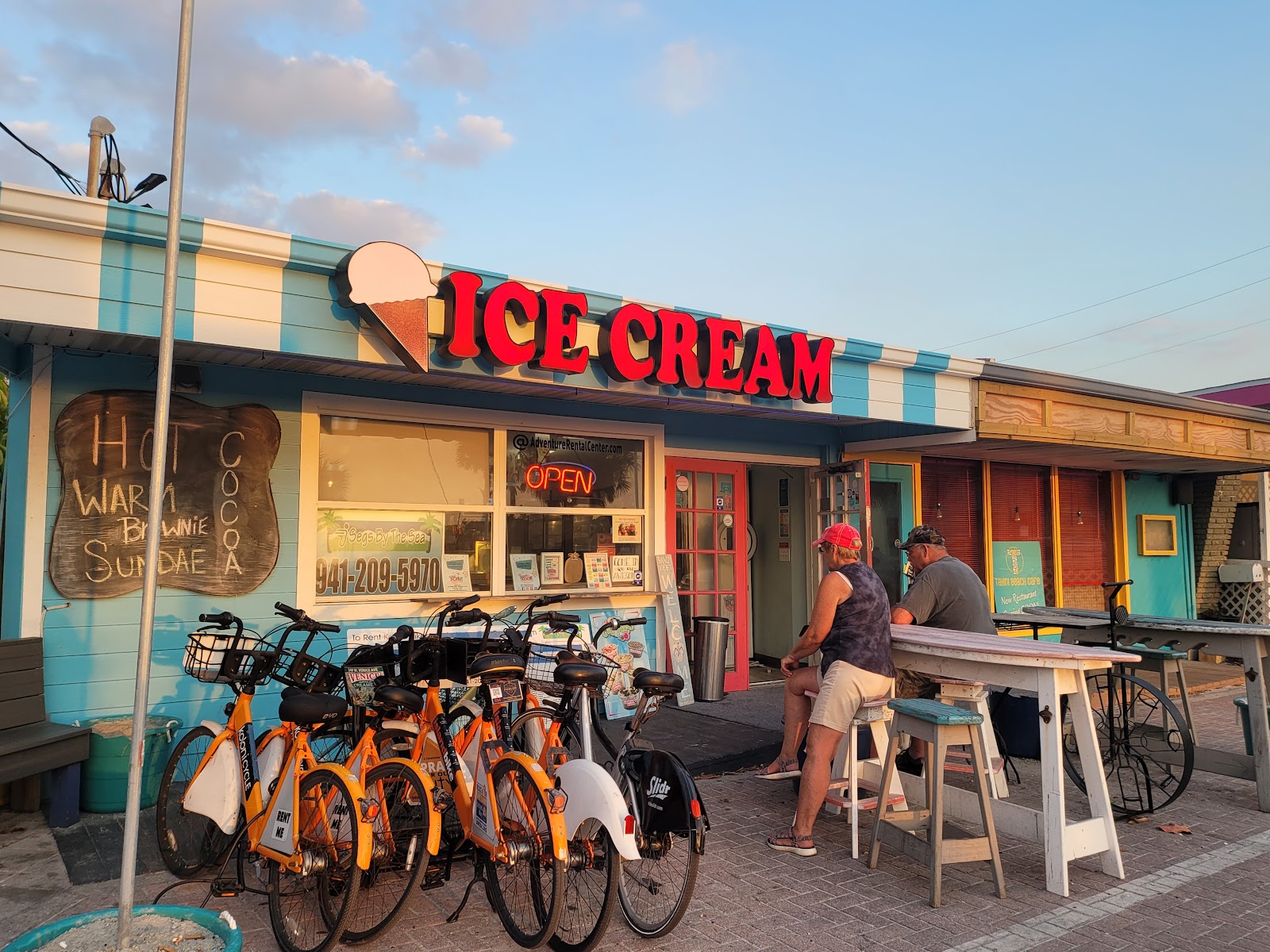 Island Scoops