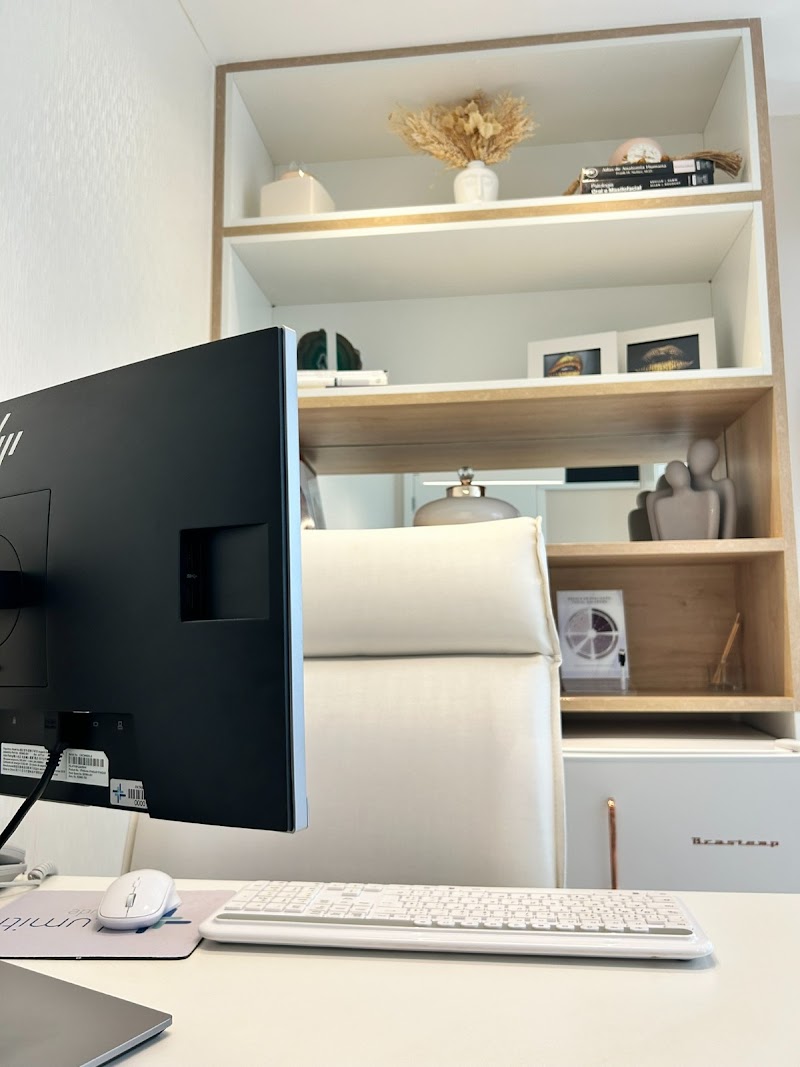 Dra. Cristiane Brown - Ortodontista Barra da Tijuca RJ - Cirurgia Ortognática - Invisalign Barra da Tijuca - foto 5