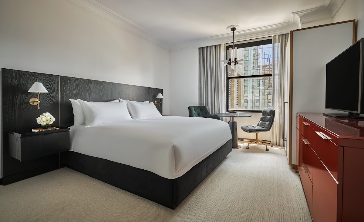 Pendry Chicago, dog-friendly hotel