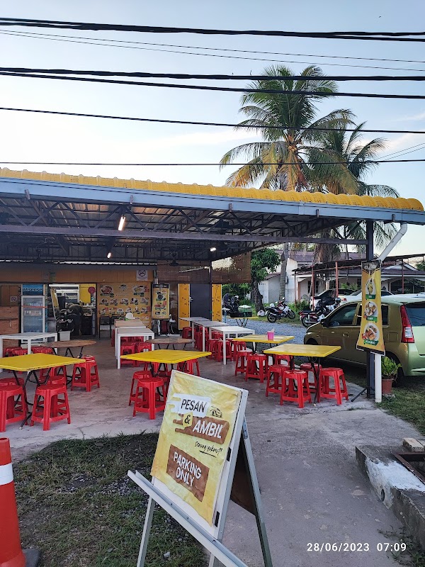 Alor Setar Breakfast Station - Photo 1