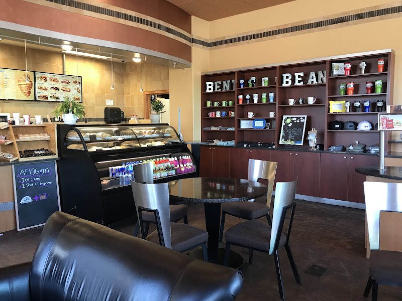 Bent Bean photo 4