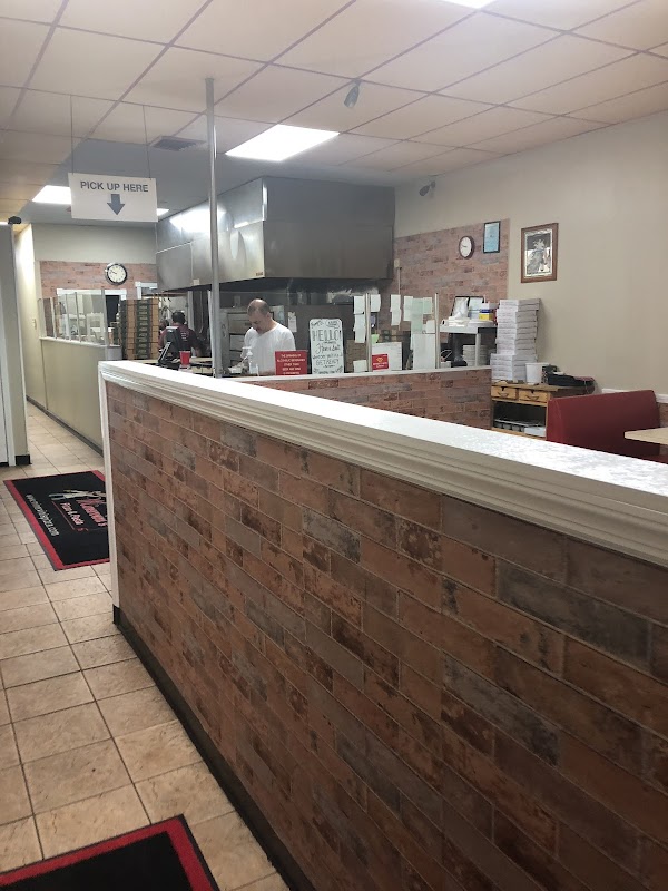 Minervini's Pizzeria photo 1