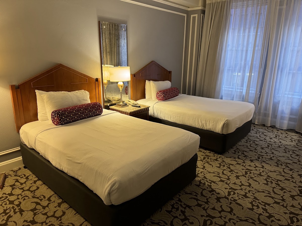 The Biltmore Los Angeles, dog-friendly hotel