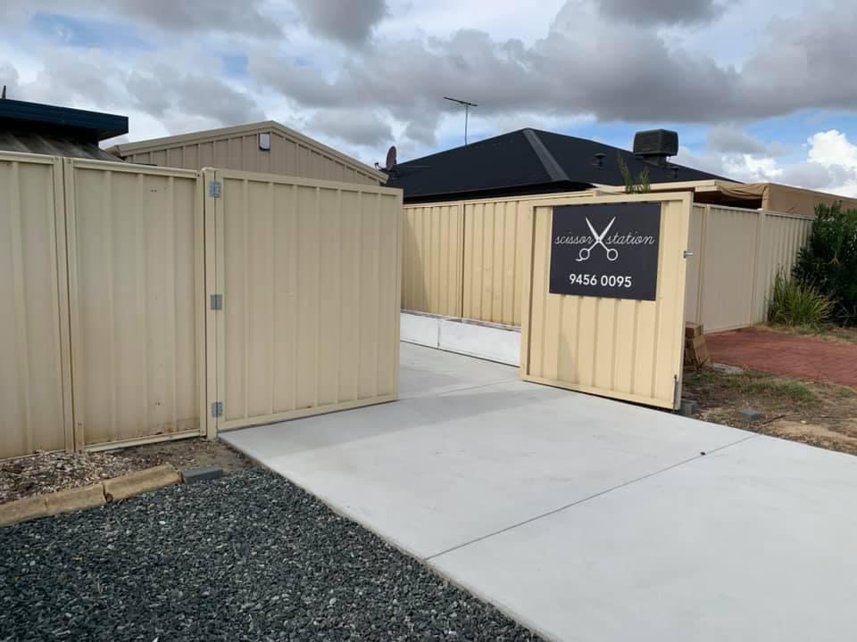 Scissor Station photo 1