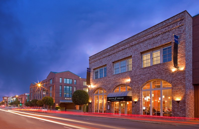 Close proximity to Fisherman’s Wharf and Pier 39