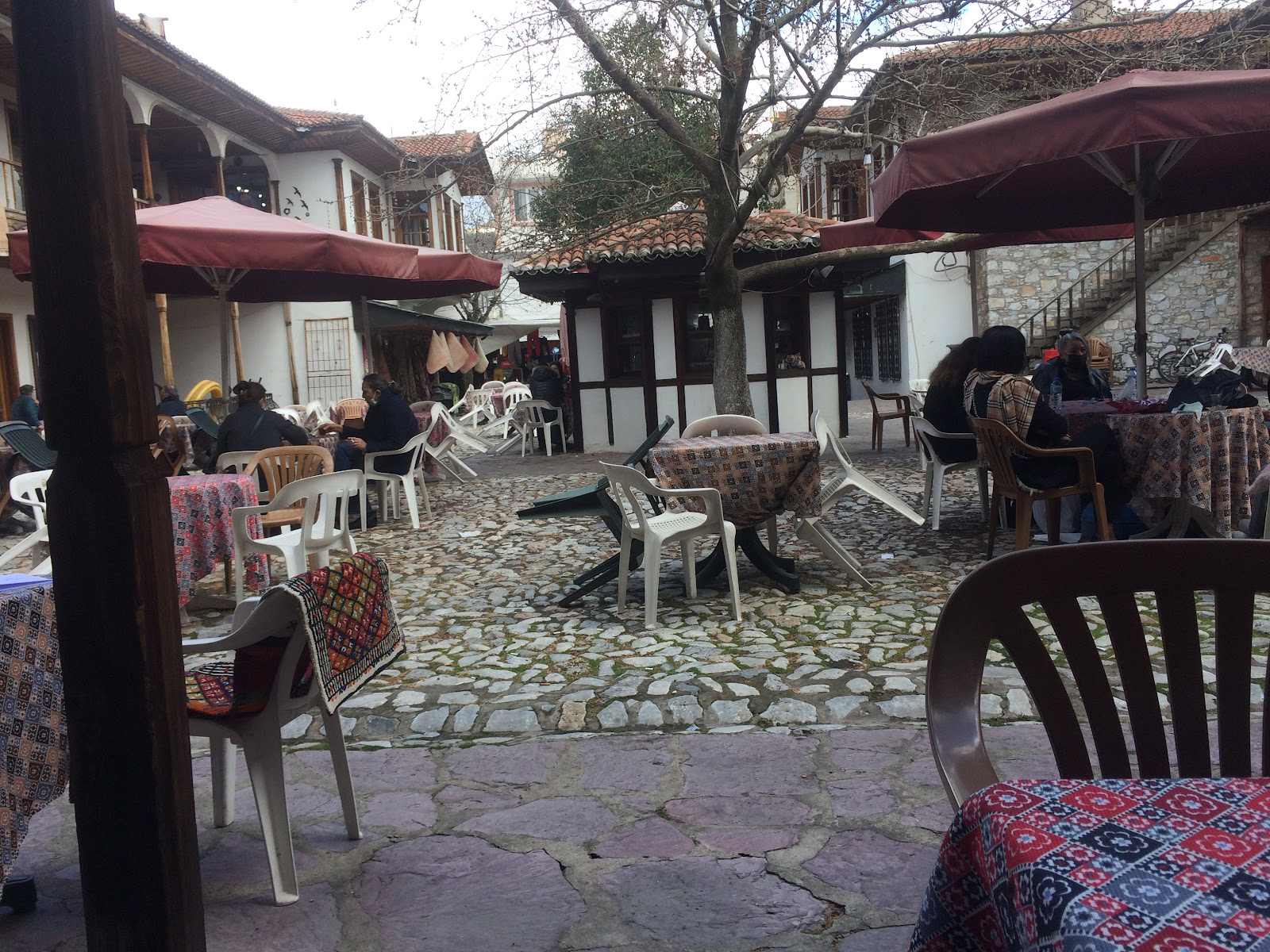 Meşhur Muğla Köftecisi Zafer'in Yeri mekanı