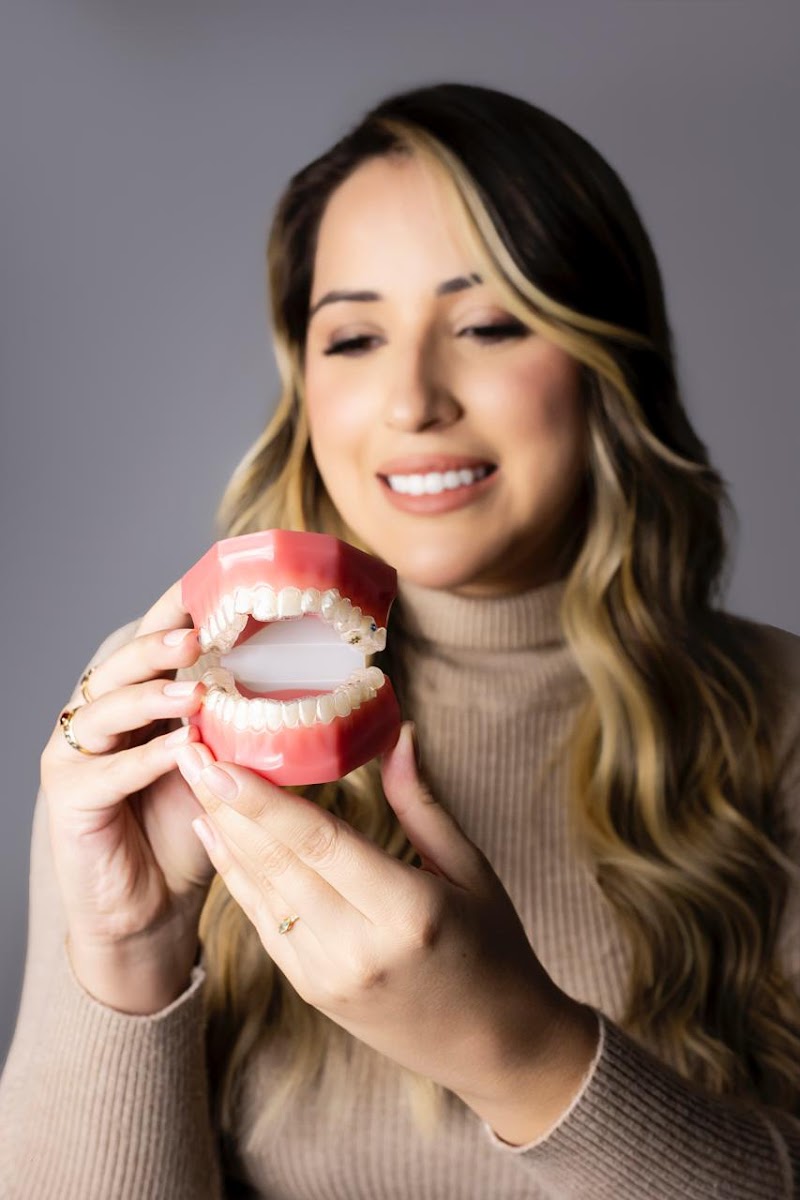Dra Josianny Ferreira | Dentista e consultório odontológico - foto 5