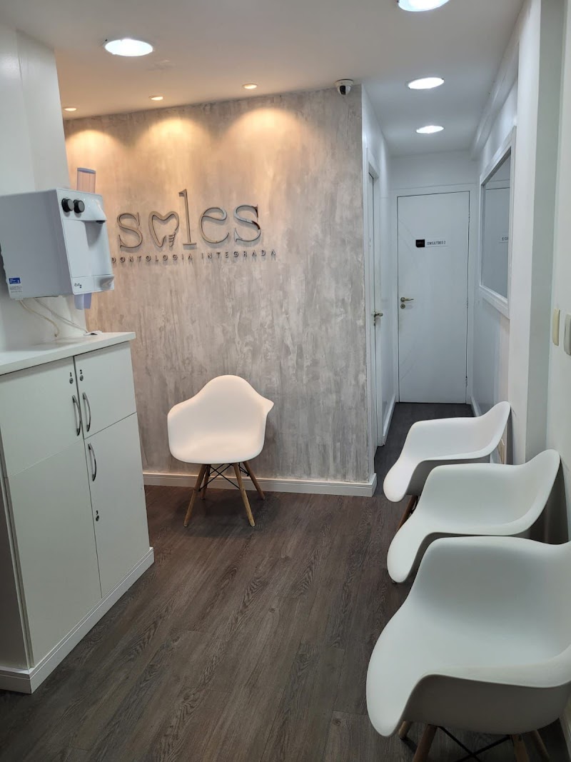 Dra Josianny Ferreira | Dentista e consultório odontológico - foto 3