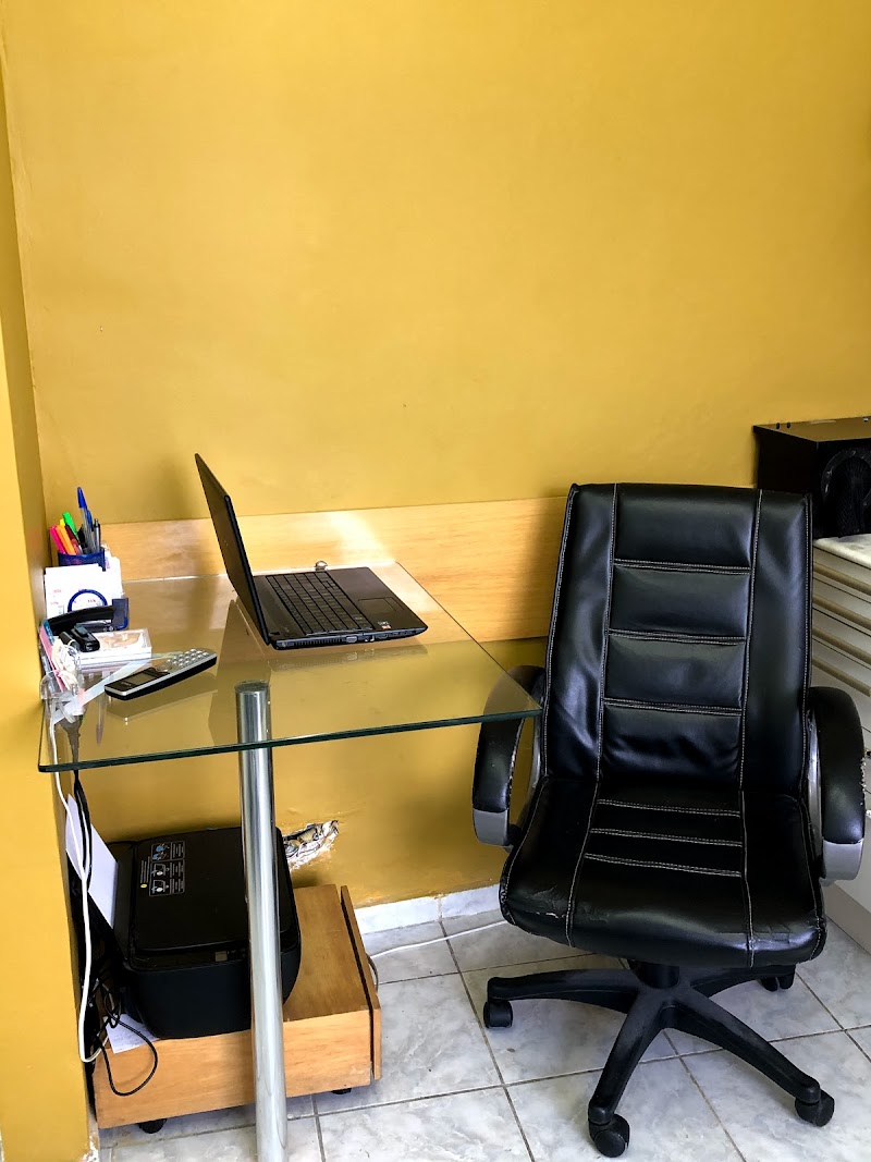 Dr. Franklin Salazar - Consultório Odontológico - foto 5