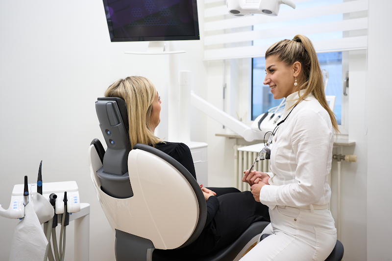 Zahnarzt Berlin Kudamm - Dental21