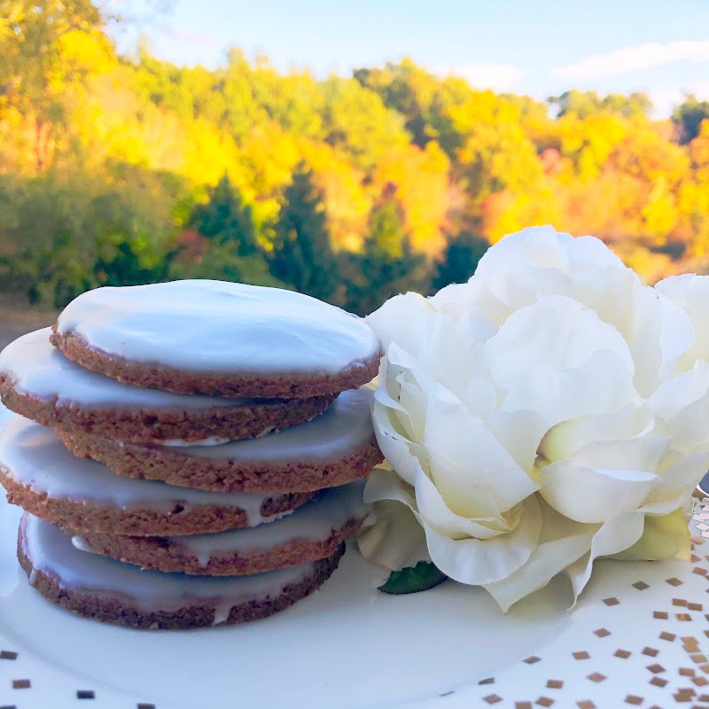 Pure Love Bakery photo 3