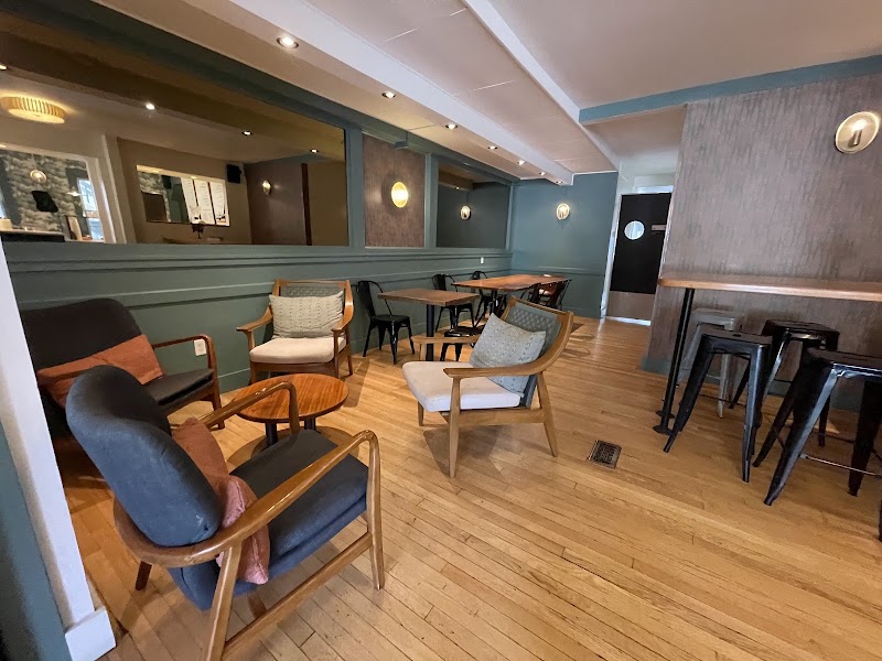 Share Amherst photo 1