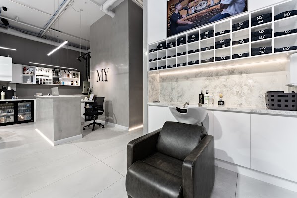 M.Y Barberhouse photo 3