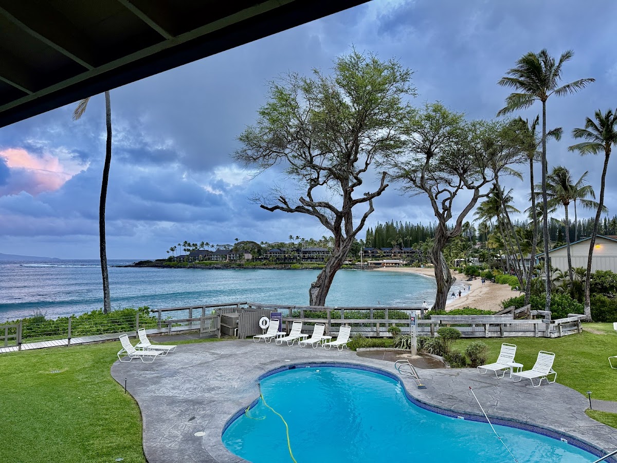 Napili Surf Beach Resort — 4