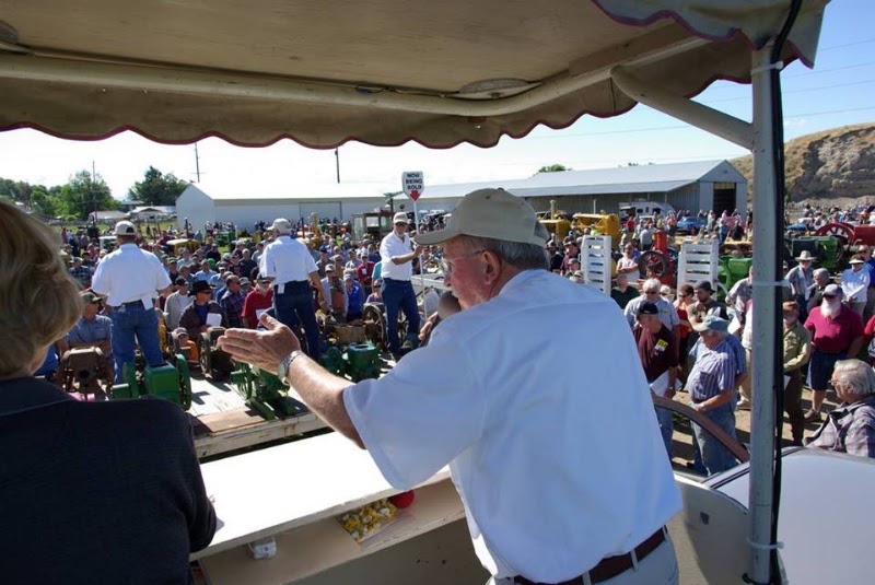 MacOn Brothers Auctioneers photo