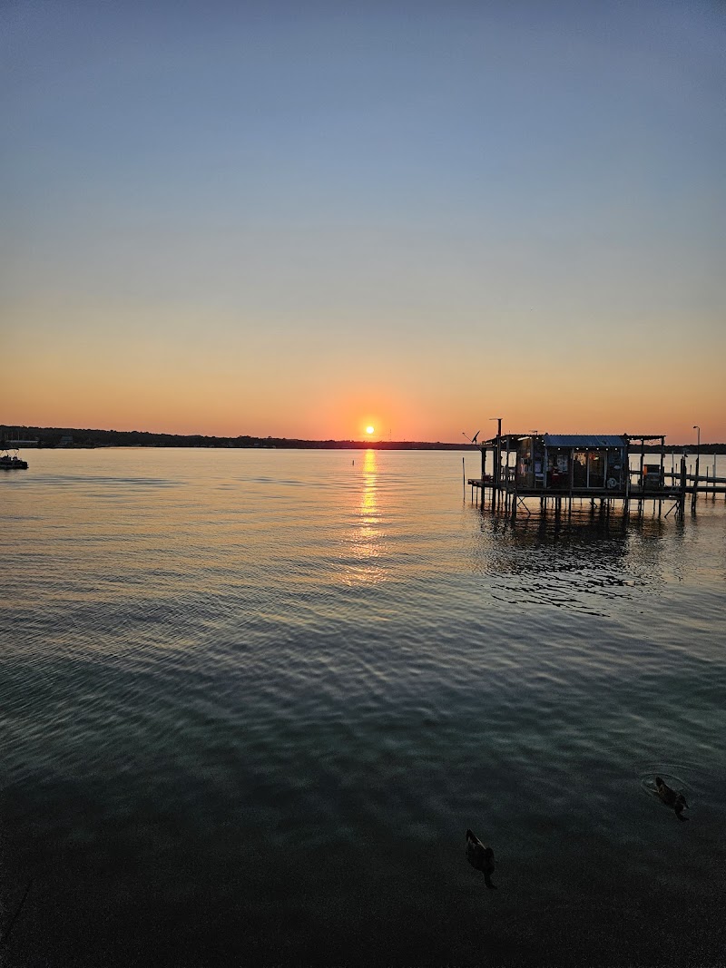 Augie's Sunset Cafe and Marina photo 3