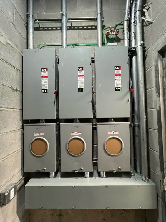 HK Electricians - Electrician in New York