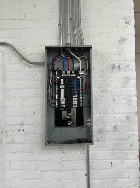 HK Electricians - Electrician in New York