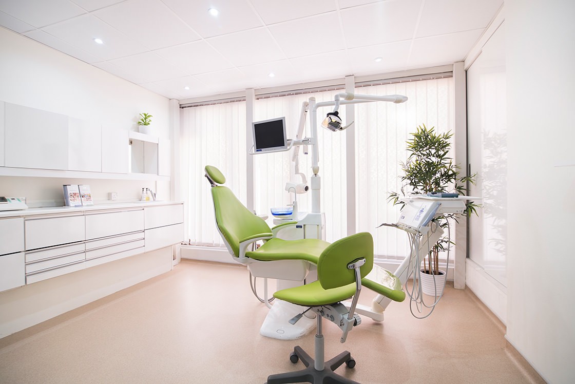 Dr. Michael's Dental Clinic - Jumeirah Dubai (Al Wasl Rd) 3