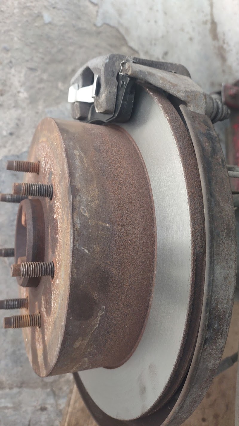 TALLER MECANICO EL CHICLES - 3