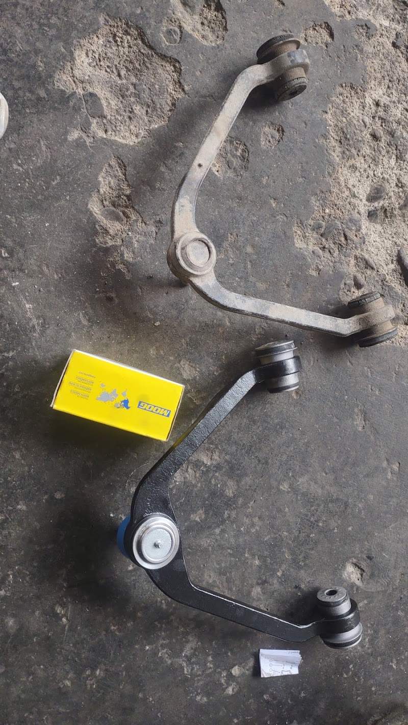 TALLER MECANICO EL CHICLES - 2