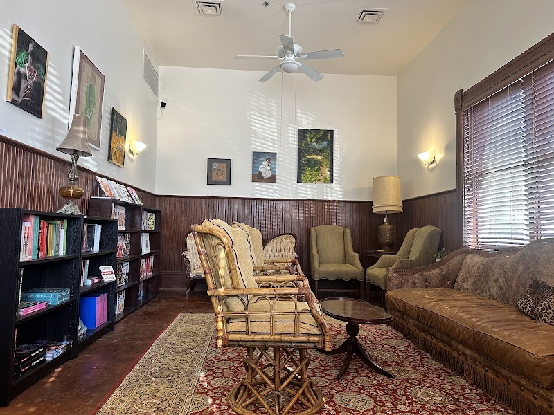 Vintage Bookstore and Wine Bar photo 8