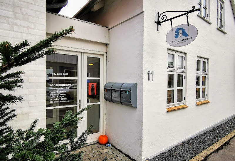 Tandlægerne i Møllegade ApS - billede 2