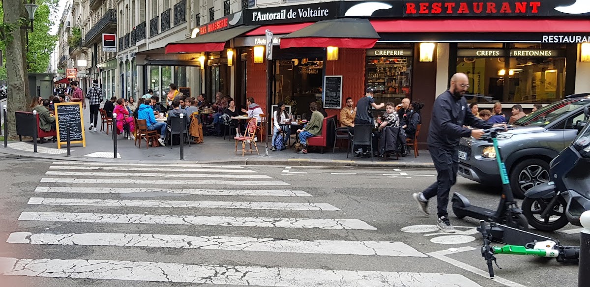 La Belette Qui Tète, vue extérieure