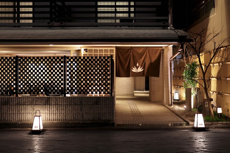 祇園クリスタルホテル