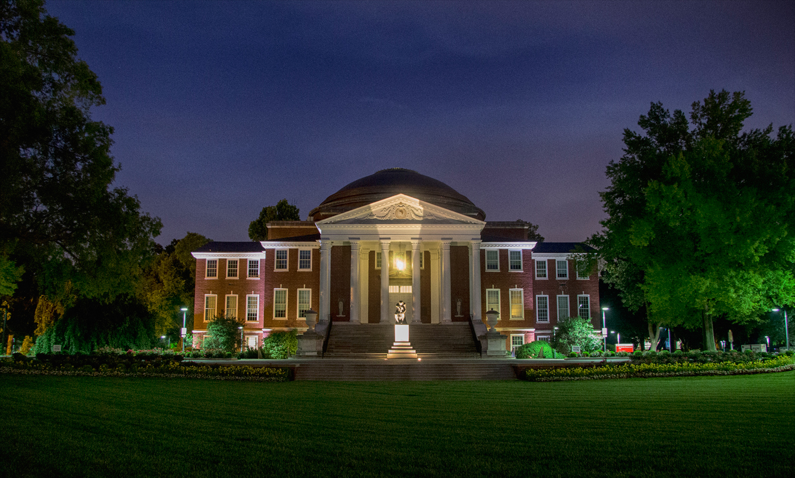 ルイビル大学（University of Louisville）（Louisville、ケンタッキー州）