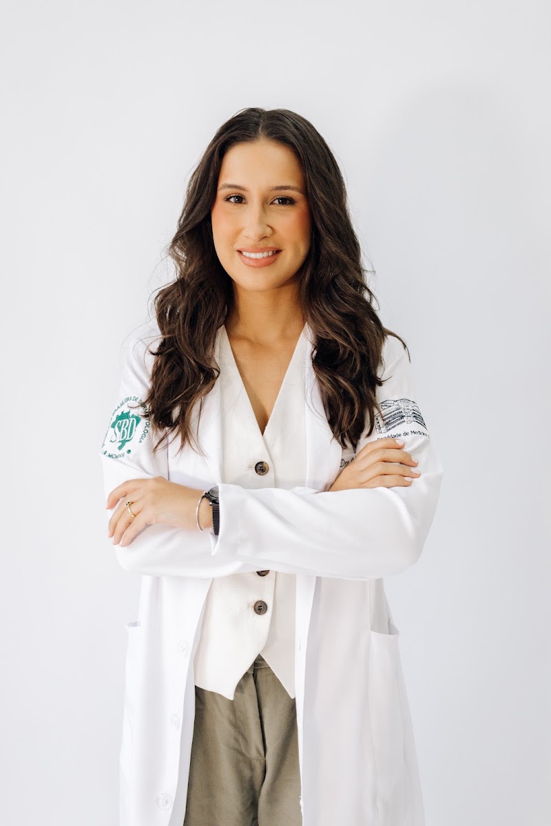 Foto de Dra. Mariana Brito Martire - Dermatologista