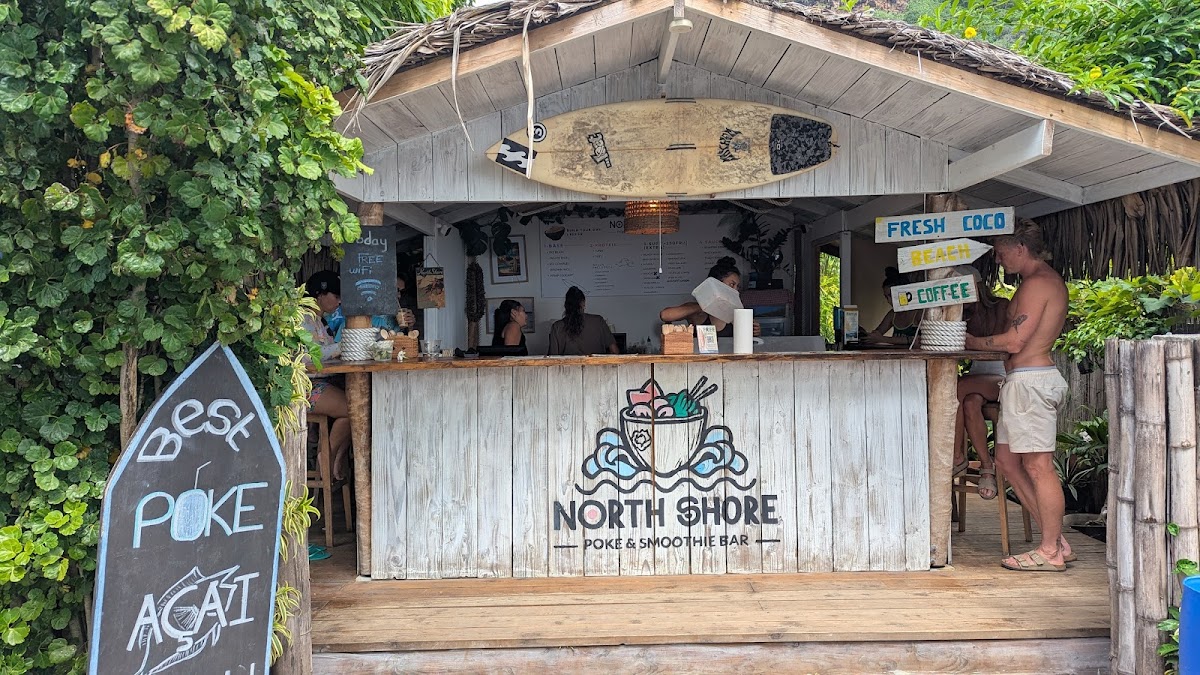 North Shore Poke and Smoothie Bar in moorea