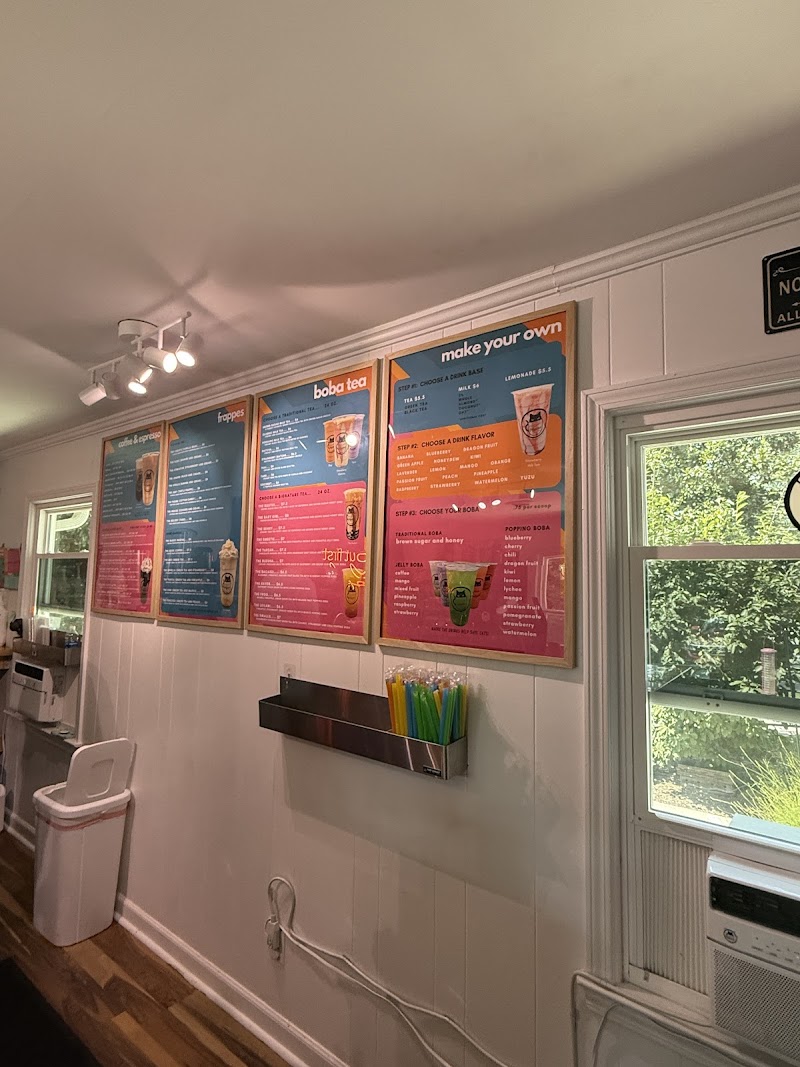 Right Meow Cat Cafe photo 1