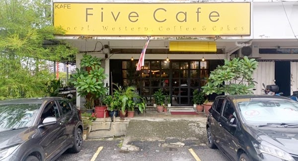 Five Café - Photo 1