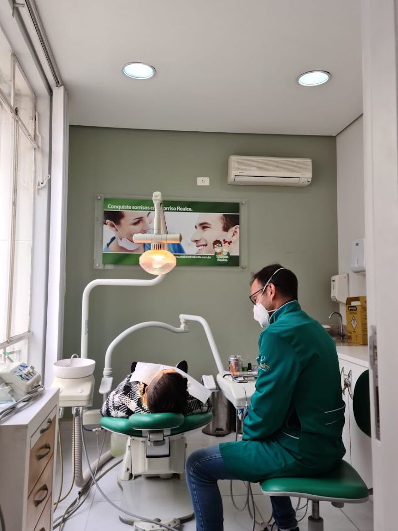 Realce Ortodontia e Clinica Geral | Dentista em Curitiba | Clínica Odontológica em Curitiba - foto 3