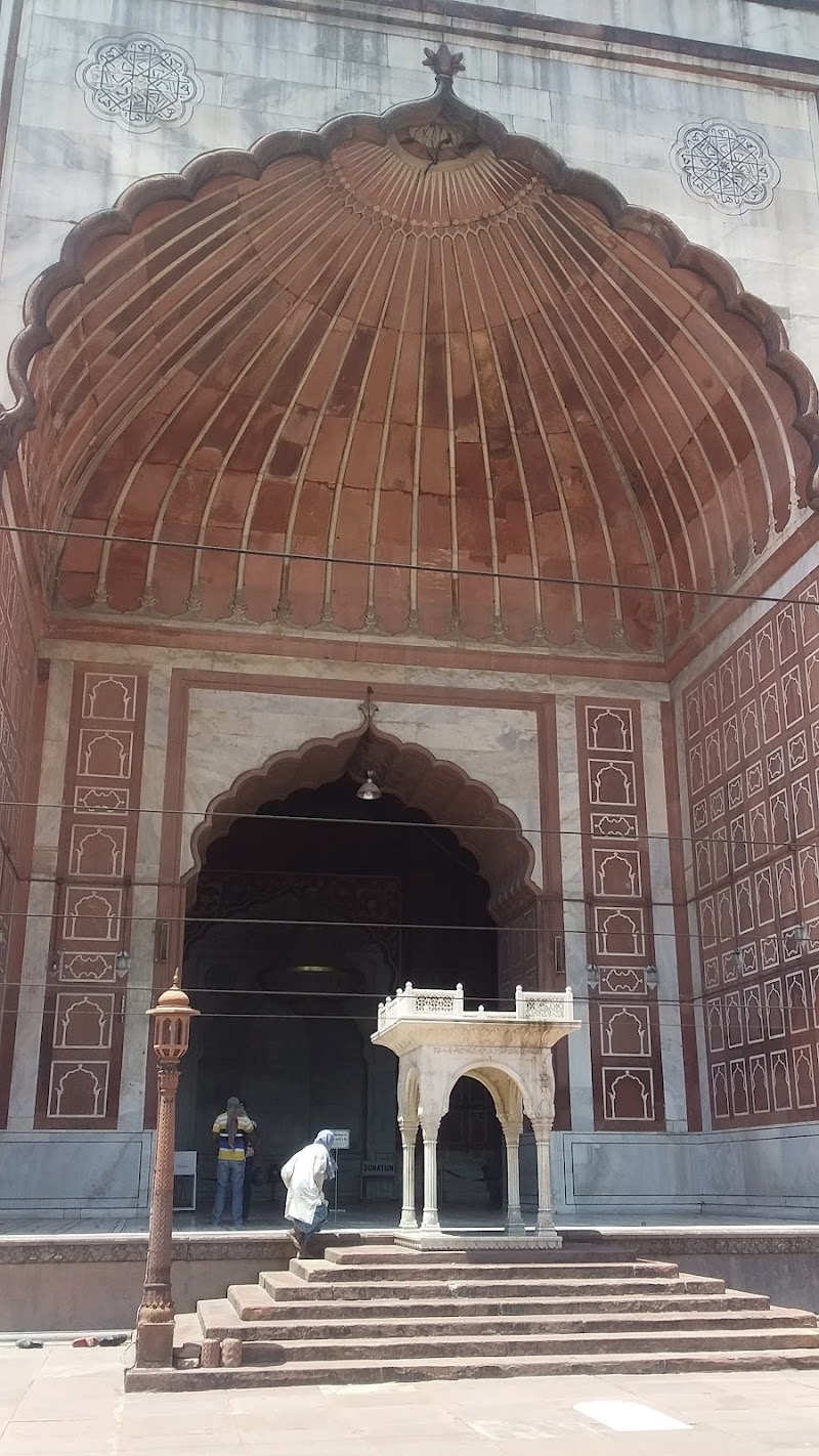 Madina Masjid (Badi Masjid) مدینہ مسجد، بڑی مسجد photo 5