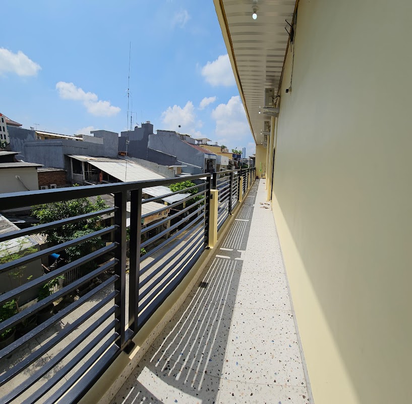 CAHAYA Kost Kelapa Gading