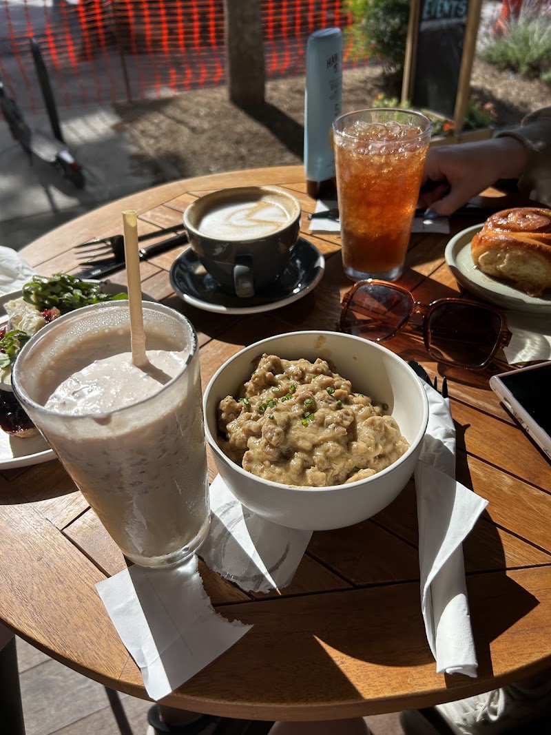 Broad Porch Coffee and Cafe photo 3