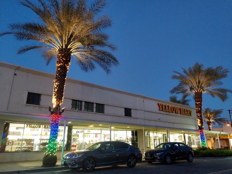 Yellow Mart photo