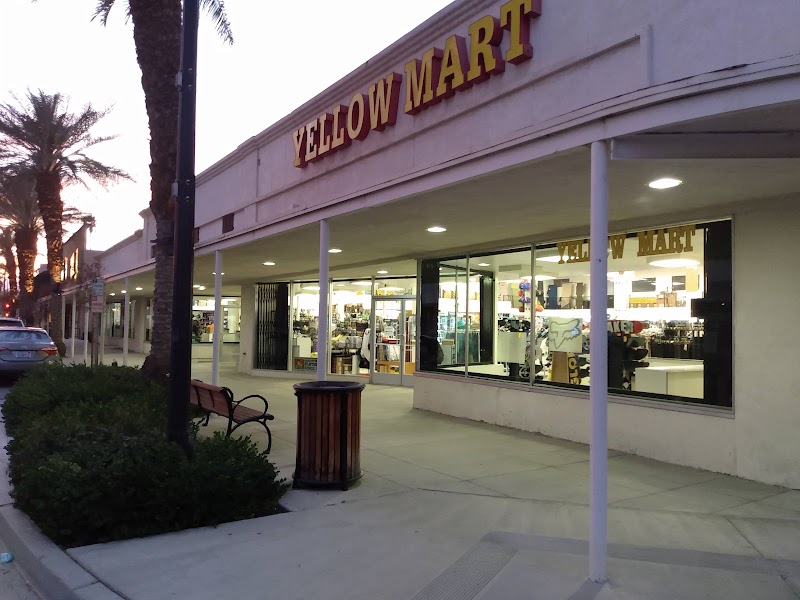 Yellow Mart photo
