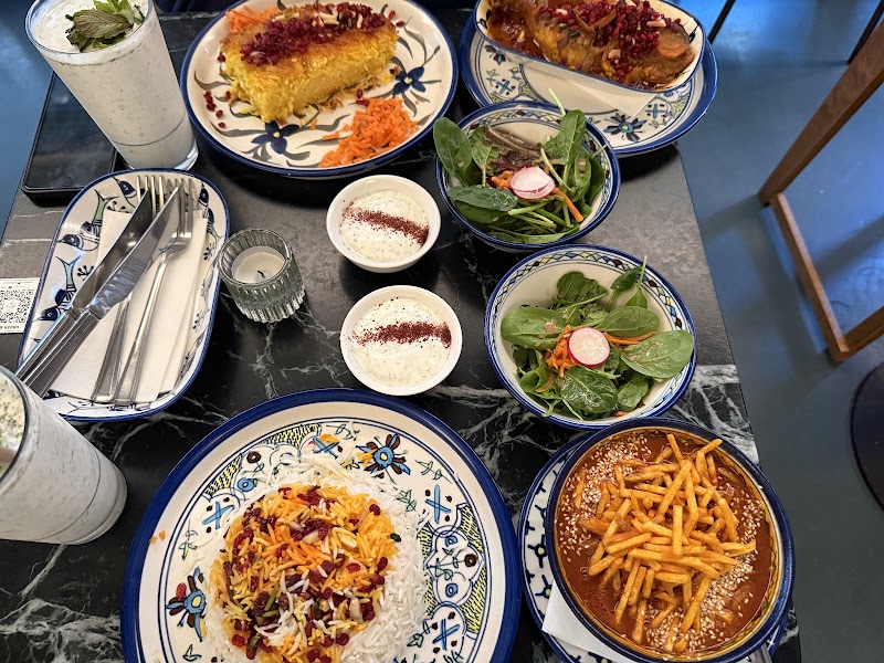 meet me halfway Berlin photo 4